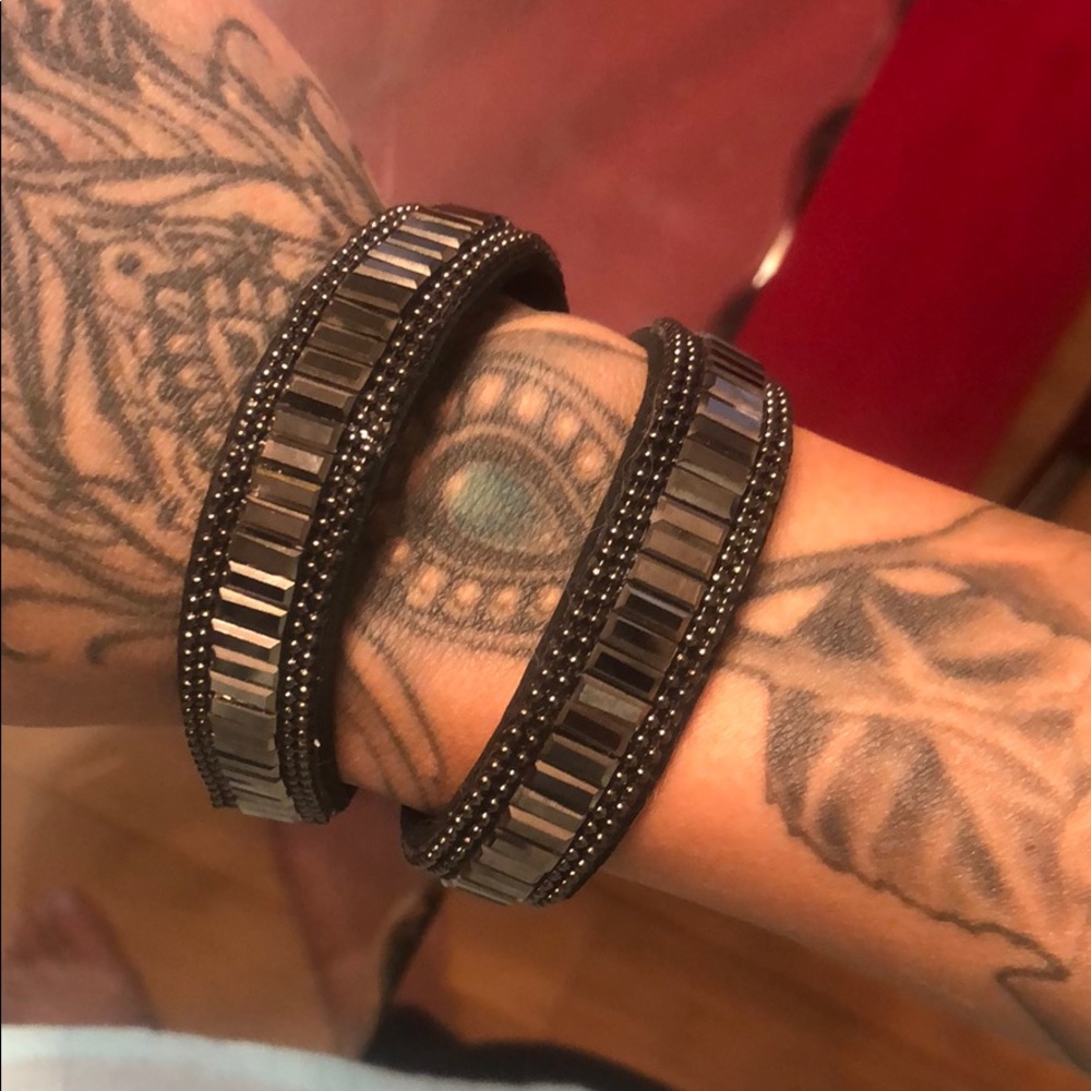 Black paparazzi double wrap